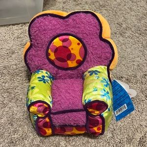 Manhattan Toys Groovy Girls Chair